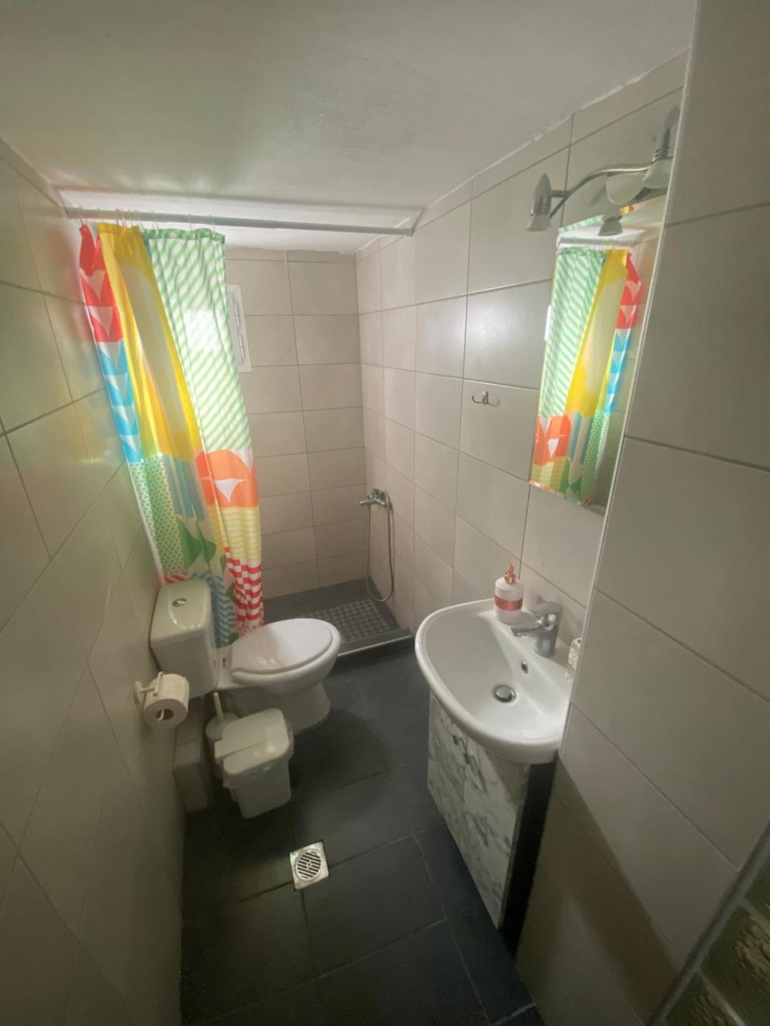 Kelesi Apartments Nea Kallikrateia Buitenkant foto