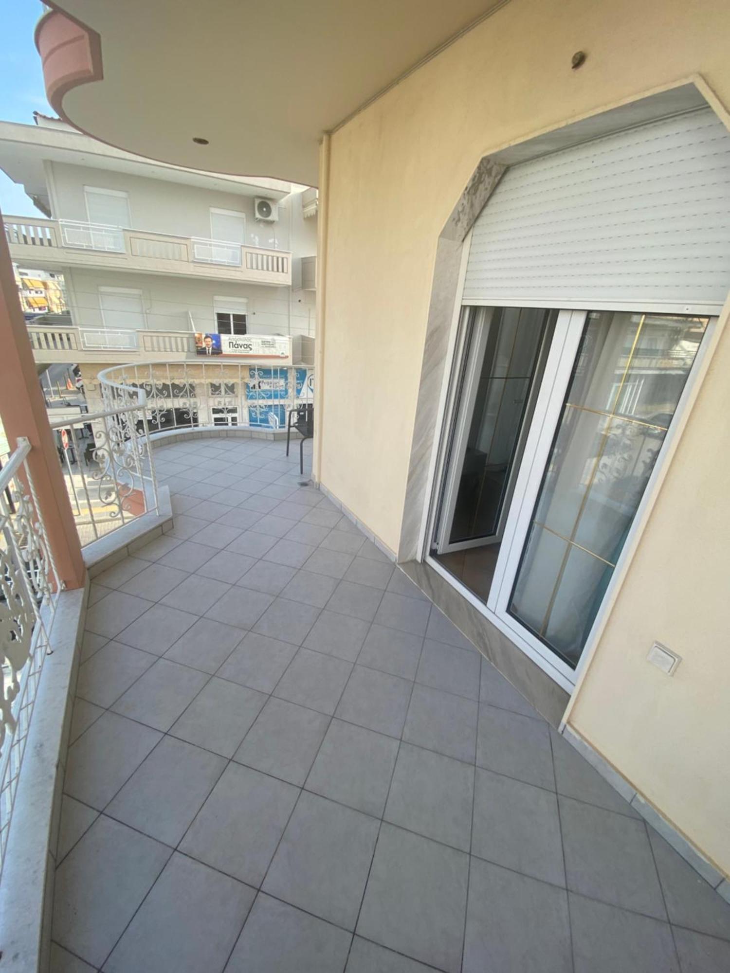 Kelesi Apartments Nea Kallikrateia Buitenkant foto